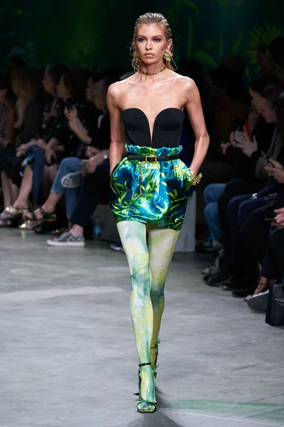 Look 47